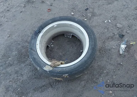 2008 Volvo S40 2.4I z USA, uszkodzony, nr VIN YV1MS382082368109